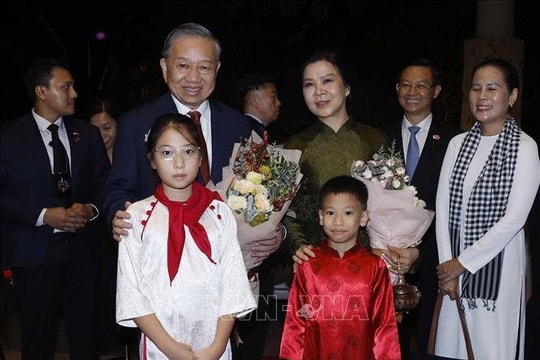 Tổng Bí thư, Chủ tịch nước Tô Lâm và Phu nhân bắt đầu thăm cấp Nhà nước Cộng hòa Singapore
