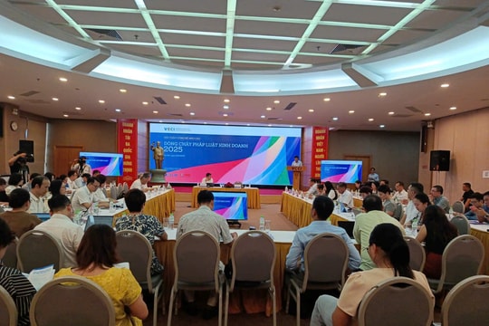 VCCI công bố Báo cáo Dòng chảy Pháp luật Kinh doanh 2025