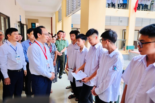 Mùa thi nghĩa tình!