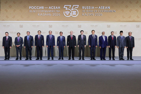 Thủ tướng Lê Minh Hưng dự phiên toàn thể Hội nghị Cấp cao Kỷ niệm 35 năm quan hệ ASEAN - Nga