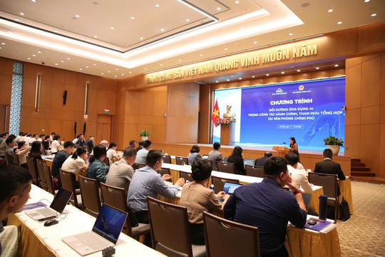 CMC đồng hành Văn phòng Chính phủ bồi dưỡng chuyển đổi AI trong công tác hành chính và tham mưu tổng hợp