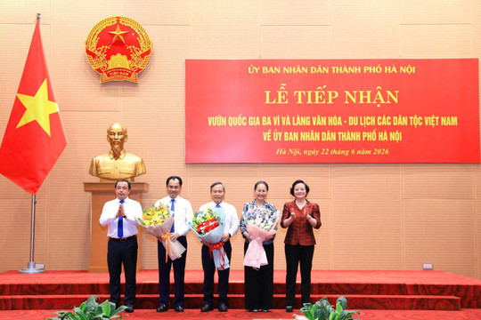 Tiếp nhận Vườn Quốc gia Ba Vì và Làng Văn hóa - Du lịch các dân tộc Việt Nam về UBND TP. Hà Nội quản lý