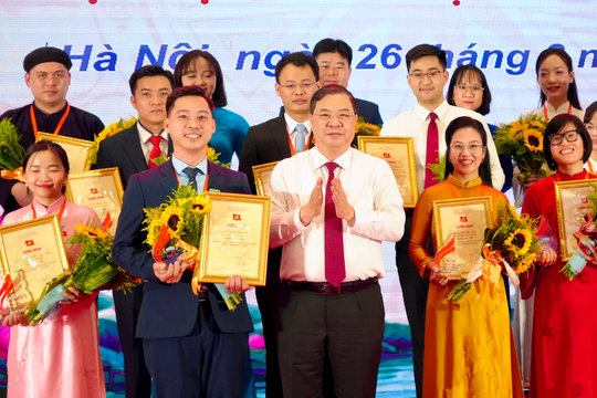 Báo cáo viên Đảng bộ Ngân hàng Nhà nước đạt giải Nhất Hội thi Báo cáo viên, Tuyên truyền viên giỏi Đảng bộ Chính phủ năm 2026