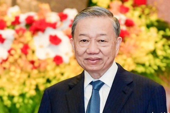 Thư của Tổng Bí thư, Chủ tịch nước gửi nhân kỷ niệm 25 năm Ngày Gia đình Việt Nam