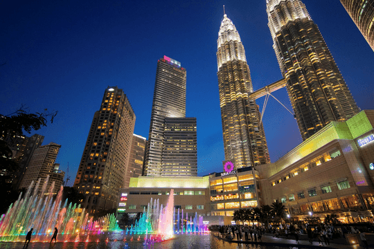Sự bùng nổ trung tâm dữ liệu tại Malaysia: Từ sự tăng vọt đầu tư đến tăng trưởng bền vững
