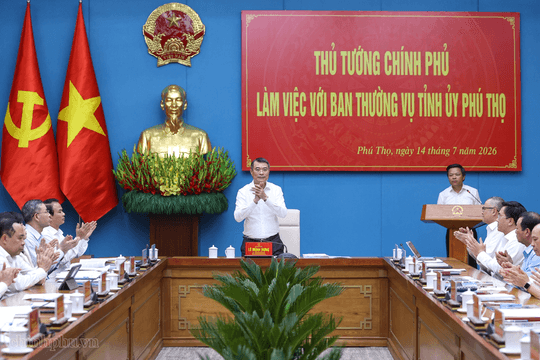 Thủ tướng Lê Minh Hưng làm việc với Ban Thường vụ Tỉnh ủy Phú Thọ