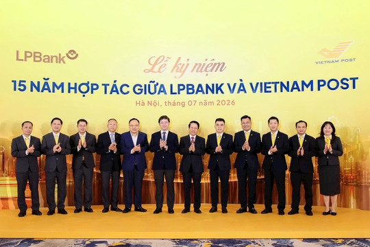 15 năm LPBank - Vietnam Post: Đồng hành kiến tạo mô hình hợp tác ngân hàng - bưu điện tiêu biểu của Việt Nam và khu vực