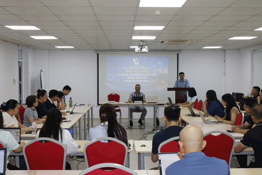 Kỹ năng tìm kiếm và phát triển đề tài báo chí trong kỷ nguyên AI