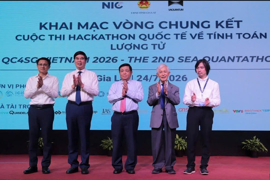 Gần 100 thí sinh tham dự chung kết Hackathon Quốc tế về tính toán lượng tử lần đầu tổ chức tại Việt Nam