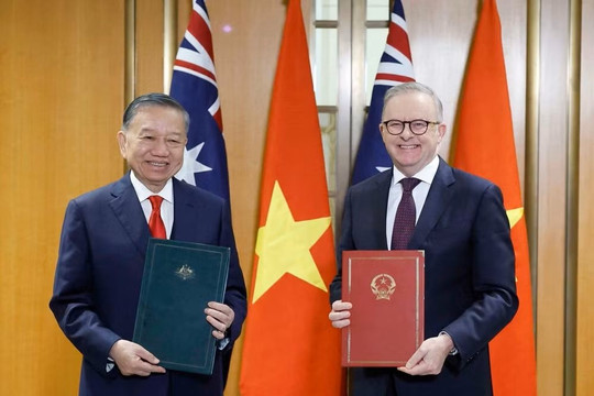 Tổng Bí thư, Chủ tịch nước Tô Lâm chứng kiến trao văn kiện hợp tác Việt Nam -Australia