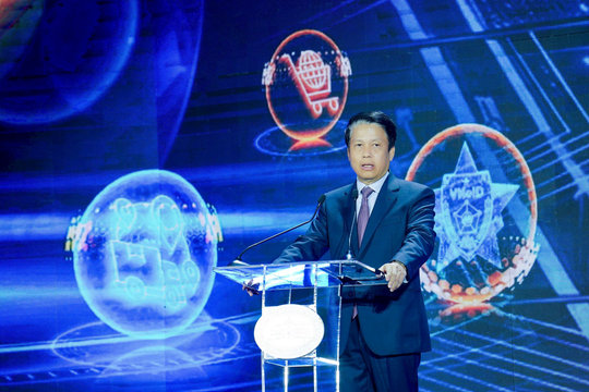 Phó Thống đốc Phạm Tiến Dũng: Chuyển đổi số ngân hàng vì mục tiêu “Không ai bị bỏ lại phía sau”