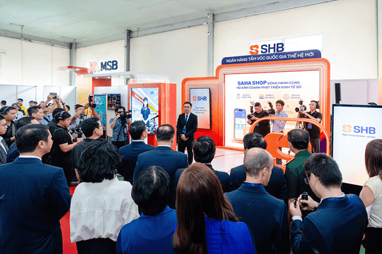 SHB SAHA Shop gây ấn tượng tại sự kiện Chuyển đổi số ngành Ngân hàng 2026