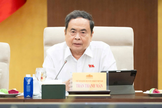 Chủ tịch Quốc hội: Lần giảm thuế 30% và ngưỡng 10 tỷ đồng này chỉ là phương án bù đắp ngắn hạn