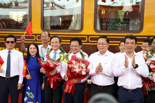 Đường sắt mở “hành lang di sản”, tìm dư địa tăng trưởng mới