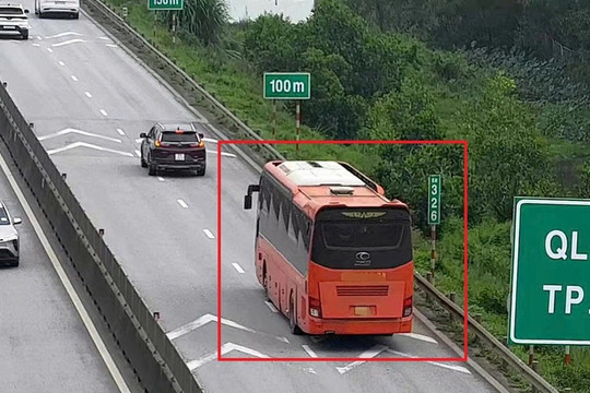 Rà soát, đánh giá kỹ quy định về khoảng cách an toàn và mức phạt trên cao tốc