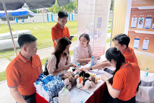 SACOMBANK đồng hành cùng mùa tựu trường, thêm ưu đãi - trọn tiện ích