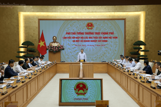 Gắn chặt nhập khẩu với sản xuất, xuất khẩu để phát triển bền vững ngành điện tử bán dẫn