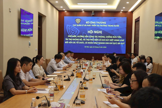 Phổ biến quy định phòng, chống rửa tiền với doanh nghiệp kinh doanh kim khí quý, đá quý