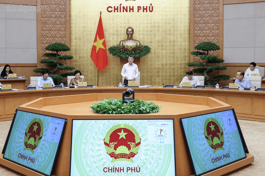 Thủ tướng: Thể chế phải đi trước một bước, mở đường cho phát triển; quyết tâm xử lý triệt để các chồng chéo, bất cập