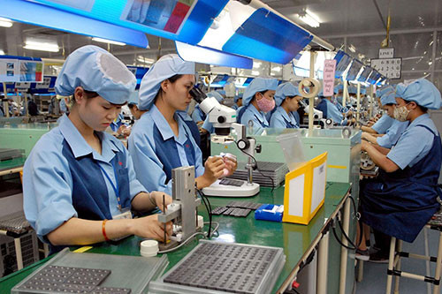 Ngân hàng nỗ lực mở rộng tín dụng, tháo gỡ điểm nghẽn vốn cho DNNVV