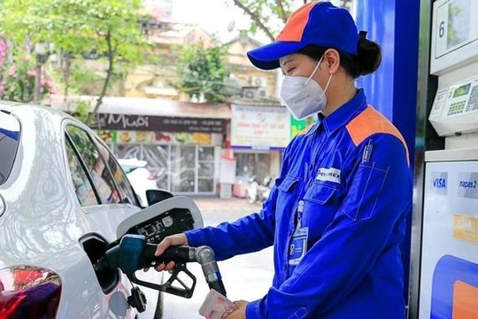 Giá xăng dầu trong nước điều chỉnh từ 15h ngày 1/10