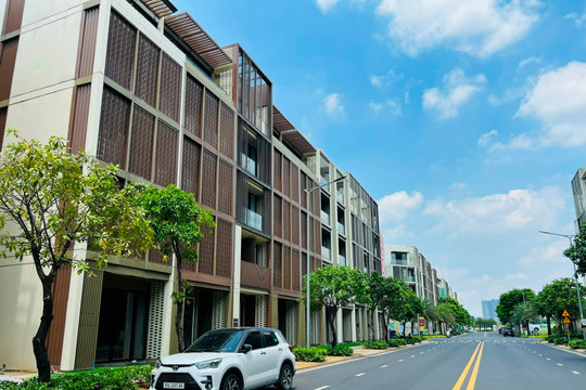 Bí quyết "phòng thủ" dòng tiền của nhà đầu tư thời khó