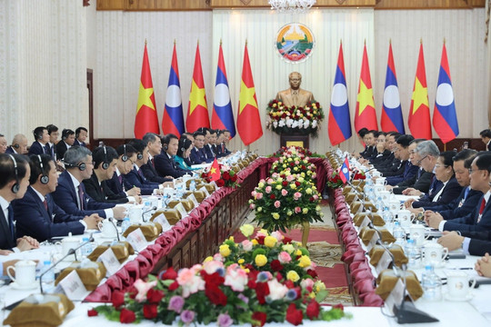 Thống đốc Phạm Đức Ấn tháp tùng Thủ tướng Chính phủ Lê Minh Hưng thăm chính thức Lào và Campuchia