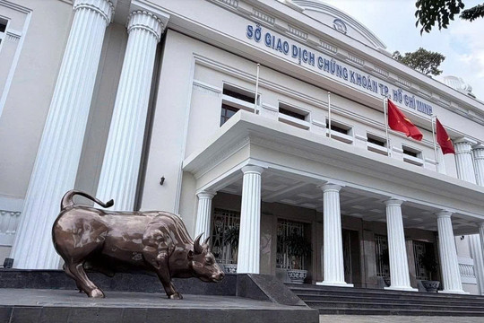 Chứng khoán cuối năm 2026: Cơ hội tái định giá