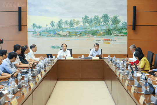 Thủ tướng Lê Minh Hưng: Kiểm soát lạm phát, giảm chi phí trung gian, tạo dư địa tăng trưởng