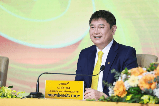 Các ông bầu lớn ủng hộ ông Nguyễn Đức Thụy làm Chủ tịch VFF