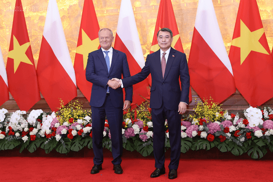 Tuyên bố chung về việc thiết lập quan hệ đối tác chiến lược giữa Cộng hòa Xã hội Chủ nghĩa Việt Nam và Cộng hòa Ba Lan
