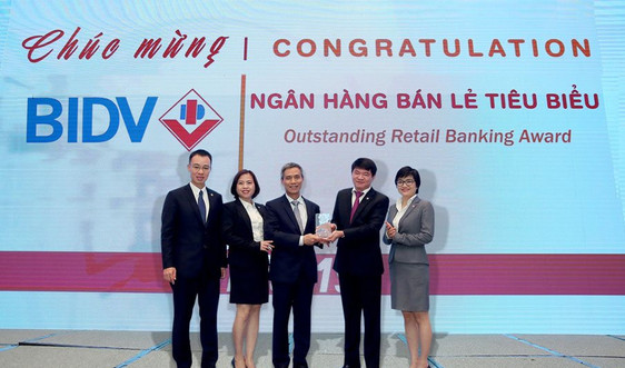 BIDV nhận cú đúp Giải thưởng Ngân hàng Việt Nam tiêu biểu