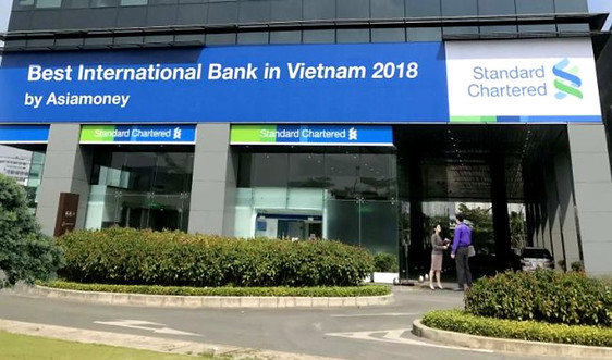 Standard Chartered Việt Nam tặng miễn phí bảo hiểm 24/7 cho các khách hàng mở tài khoản chuyển lương