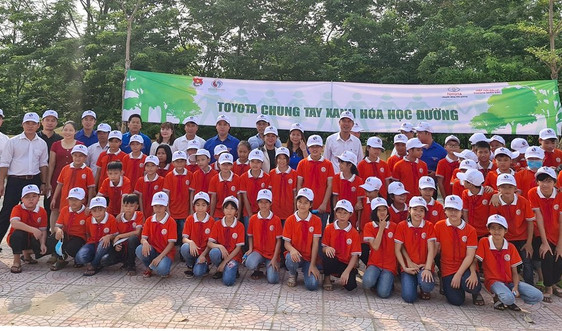 Toyota Việt Nam khởi động chương trình “Toyota chung tay xanh hóa học đường” năm 2020