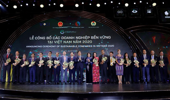 Vinamilk dẫn đầu Top 100 doanh nghiệp bền vững Việt Nam năm 2020