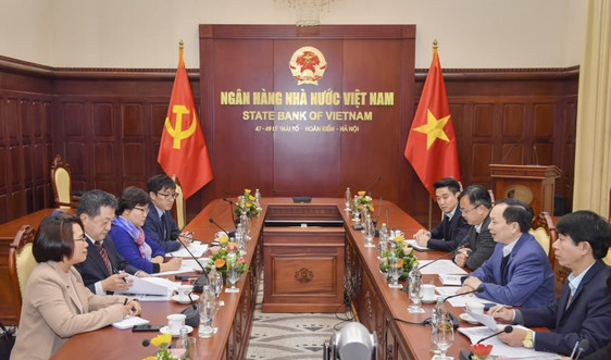 Phó Thống đốc Thường trực NHNN Đào Minh Tú tiếp Trưởng Đại diện Văn phòng JICA tại Việt Nam
