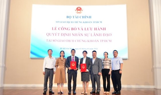 Bộ Tài chính công bố quyết định bổ nhiệm nhân sự cấp cao của Sở Giao dịch chứng khoán TP Hồ Chí Minh