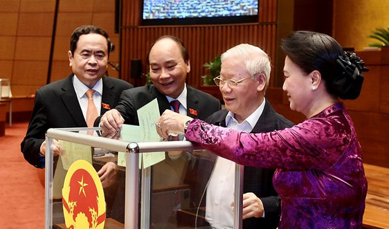 Quốc hội miễn nhiệm Thủ tướng Nguyễn Xuân Phúc