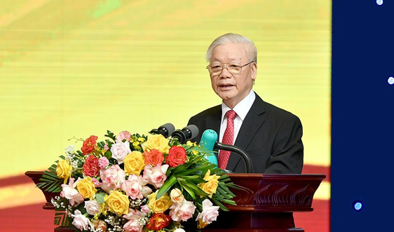 Lễ mít tinh Kỷ niệm 70 năm thành lập ngành Ngân hàng Việt Nam, đón nhận Huân chương Lao động hạng Nhất