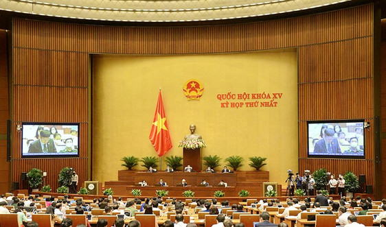 Kinh tế Việt Nam đối mặt với nhiều khó khăn, thách thức trong 6 tháng cuối năm 