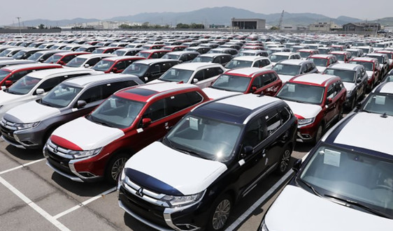 11 nhà nhập khẩu ô tô đề nghị được giảm phí trước bạ 