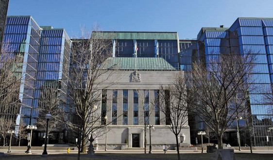 Ngân hàng Trung ương Canada kết thúc chương trình nới lỏng định lượng