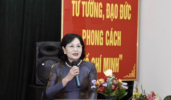 Thống đốc NHNN Nguyễn Thị Hồng tham dự Ngày hội Đại đoàn kết dân tộc phường Chương Dương