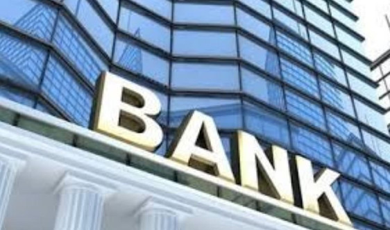Các ngân hàng niêm yết có thể đạt tăng trưởng lợi nhuận 10% trong quý IV nhờ thu nhập từ phí và tín dụng