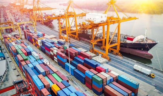 Standard Chartered: Xuất khẩu của Việt Nam dự kiến sẽ đạt 535 tỷ USD vào năm 2030