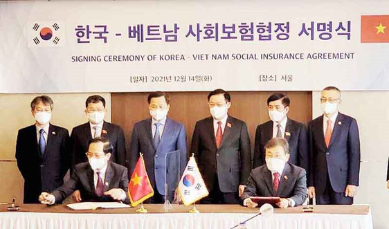Việt Nam ký hiệp định về bảo hiểm xã hội với Hàn Quốc