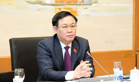 Chủ tịch Quốc hội Vương Đình Huệ: Quyết sách không đúng, không trúng là có lỗi với nhân dân