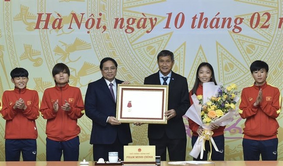 Thủ tướng Phạm Minh Chính: Các tuyển thủ đội bóng đá nữ là những “cô gái kim cương”