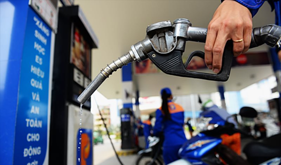 Giá xăng, dầu đồng loạt giảm hơn 1.000 đồng/lít