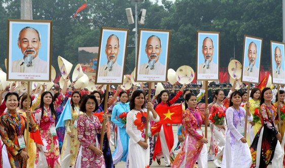 Kỷ niệm 112 năm ngày Quốc tế phụ nữ (8/3): Chủ tịch Hồ Chí Minh với sự nghiệp giải phóng phụ nữ Việt Nam